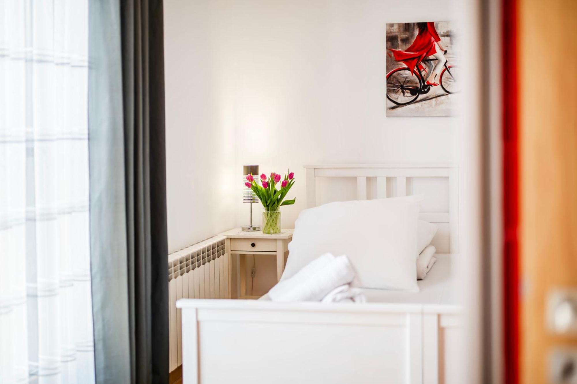 شقة Rimini Moxy Te&Am Cracow كراكوفيا المظهر الخارجي الصورة